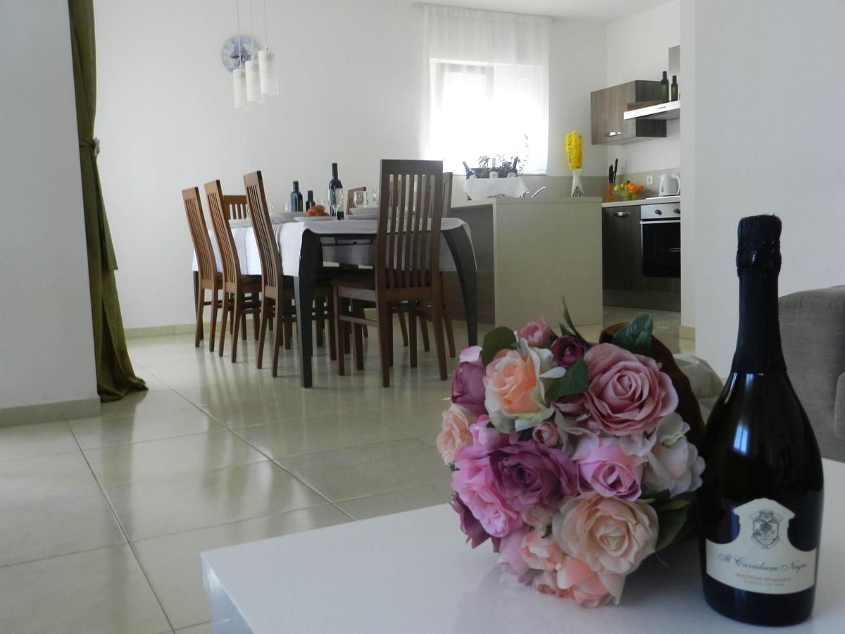 Villa Smilje YourcroatiaholidayDrenje  エクステリア 写真